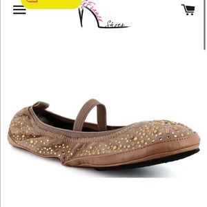 GFranco Dance Flats tan and gold